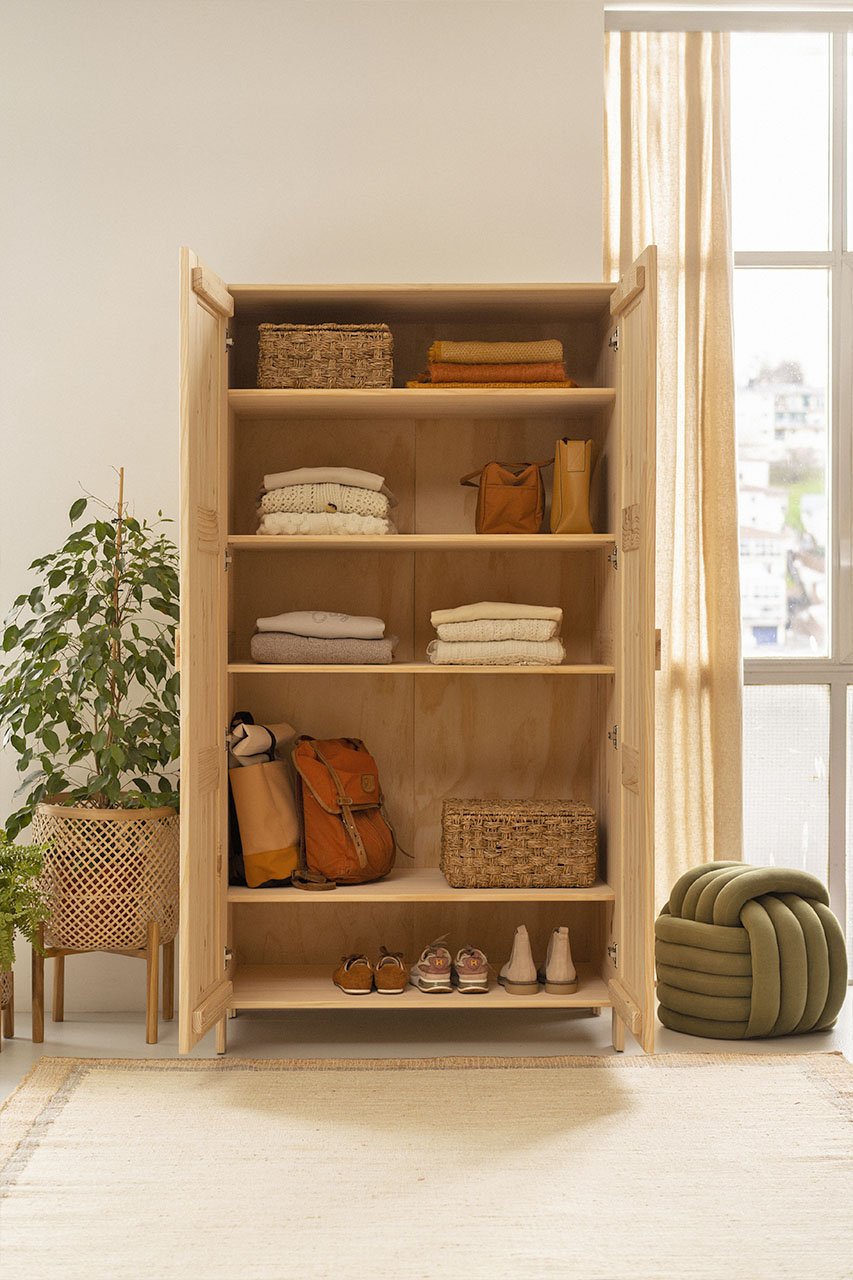 Imagen de ambiente 3 para:Armario de madera barato